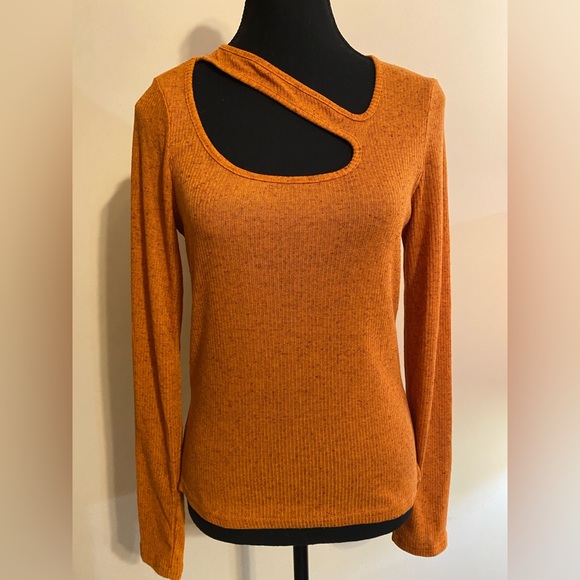 Noisy may Tops - Women’s long sleeve top. Size Large